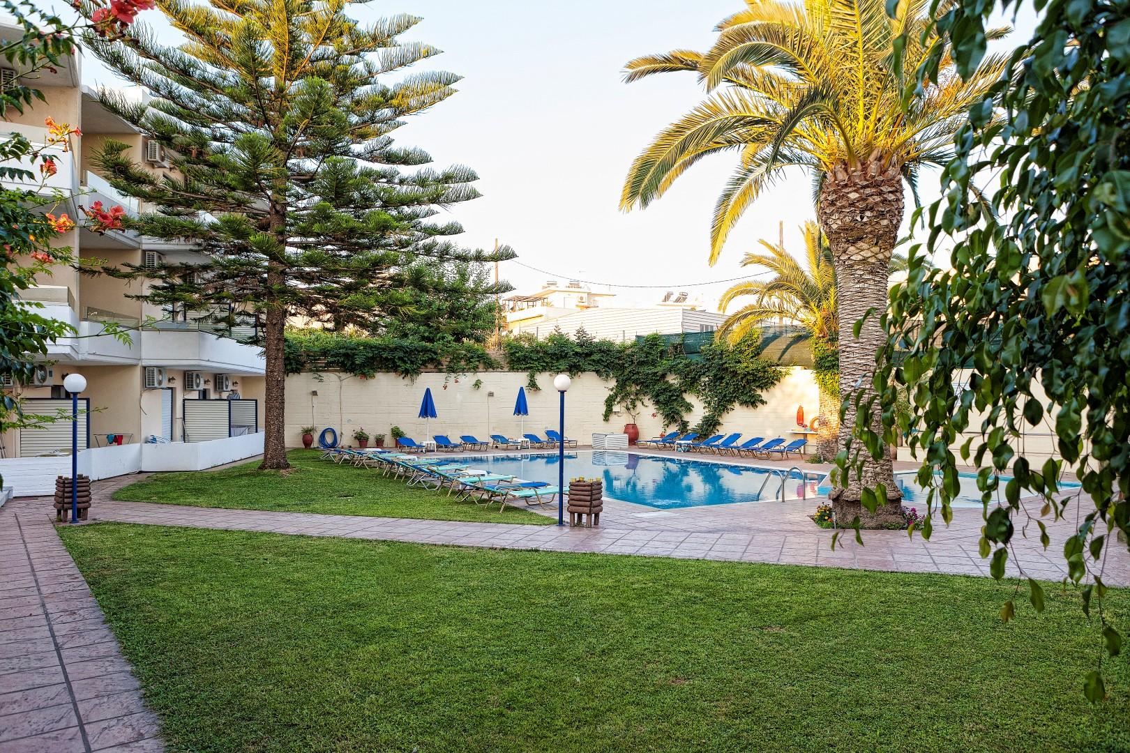 Cretan Sun Aparthotel Аделианос Кампос Екстериор снимка