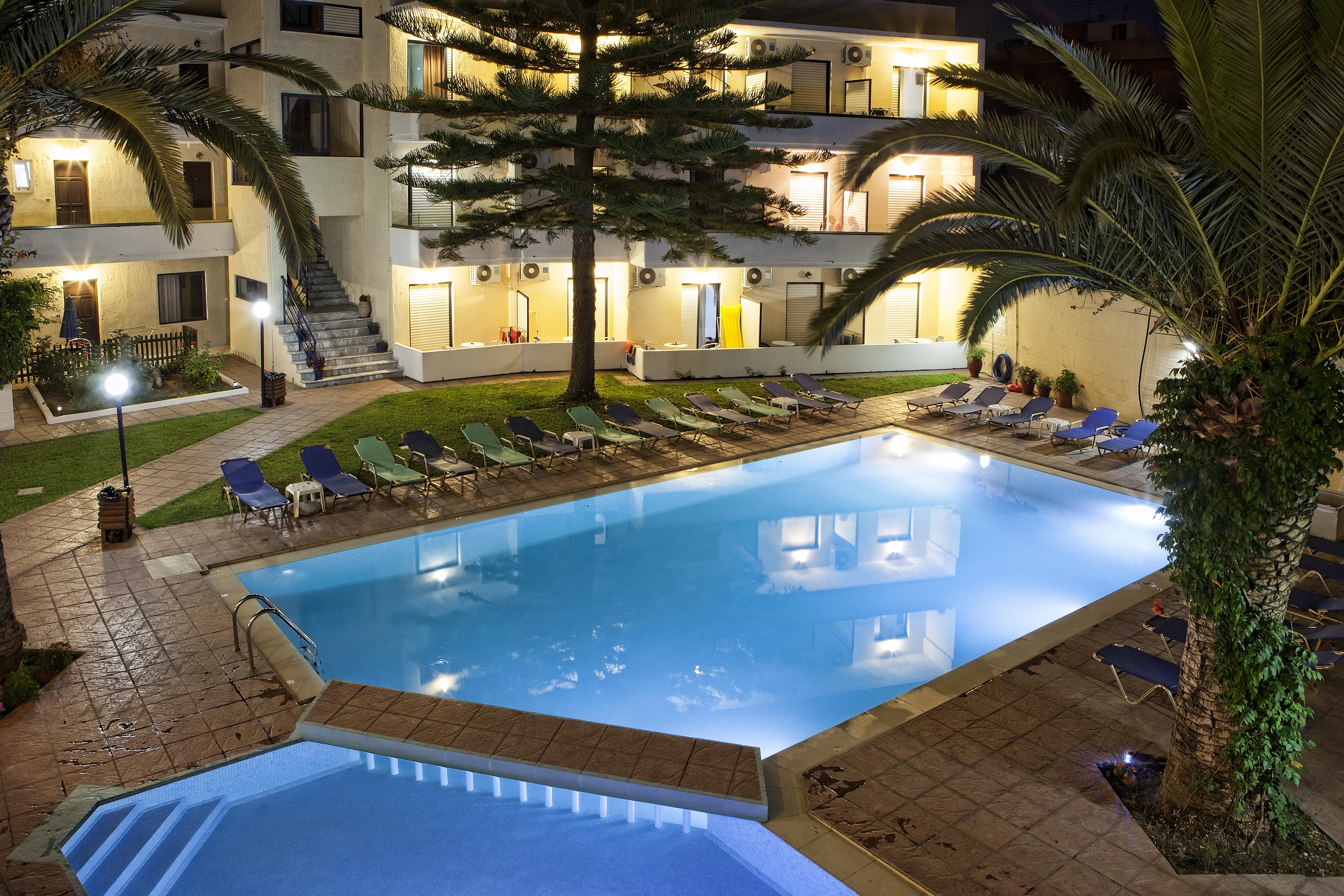 Cretan Sun Aparthotel Аделианос Кампос Екстериор снимка