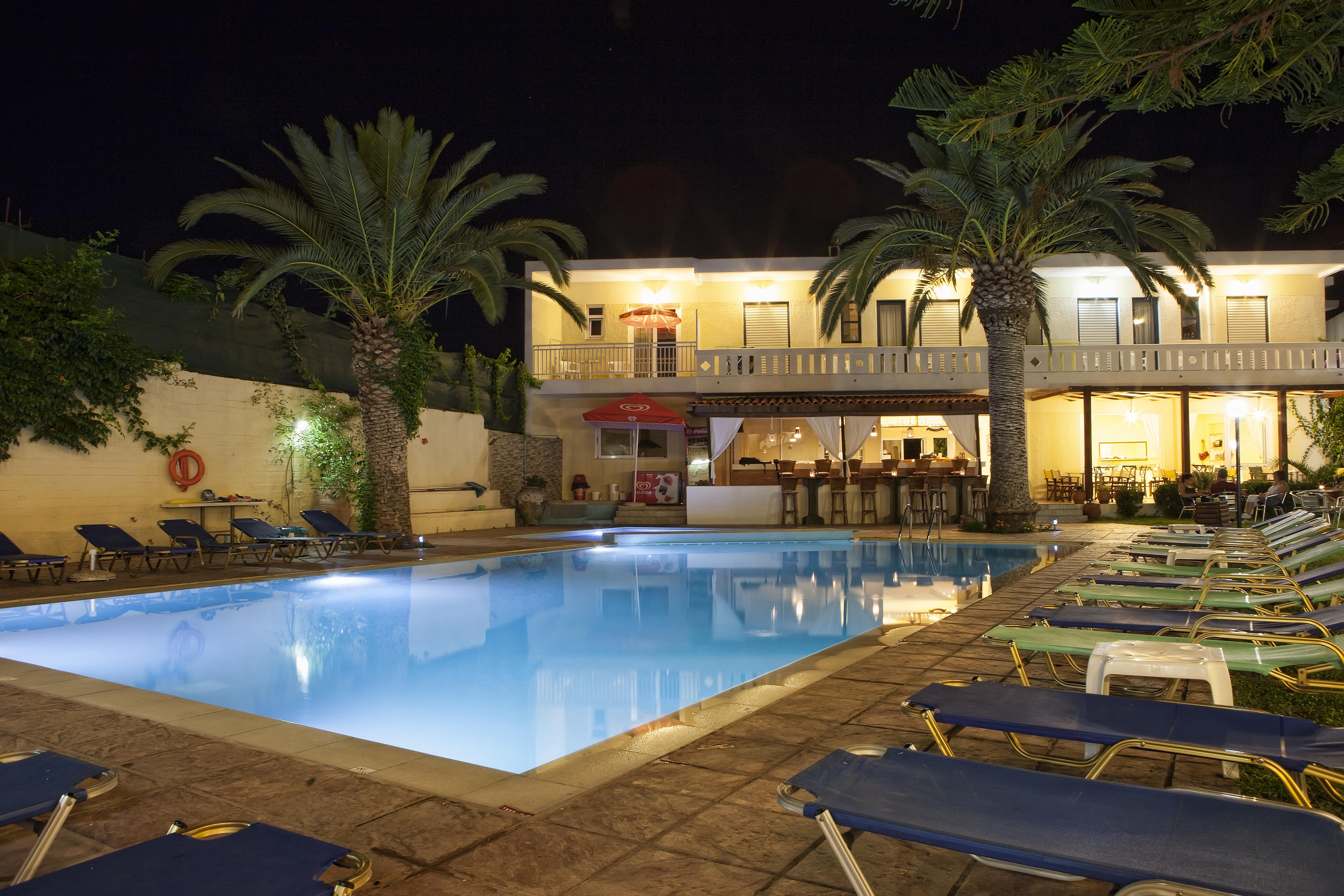 Cretan Sun Aparthotel Аделианос Кампос Екстериор снимка
