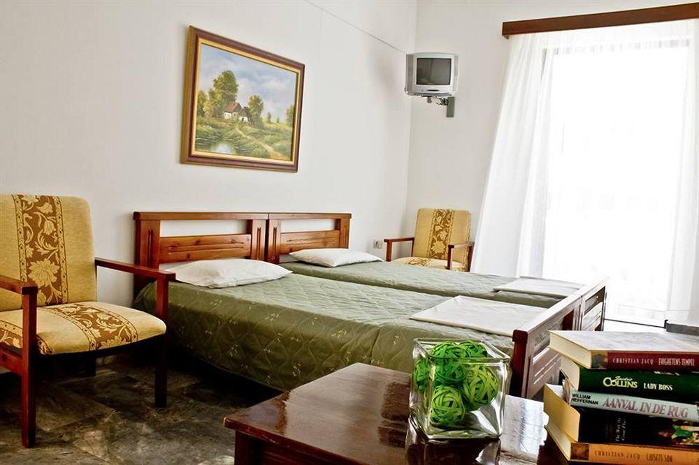 Cretan Sun Aparthotel Аделианос Кампос Екстериор снимка